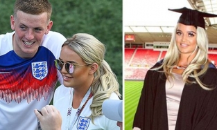 Hậu phương vững chắc của người hùng tuyển Anh Jordan Pickford