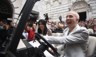 Đám cưới của người hùng sút 11m thành công Bernardeschi trở thành đám cưới 'hot' nhất ngày tại Italia