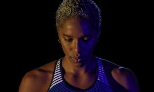 Vẻ đẹp quyến rũ, cá tính của nữ vận động viên Venezuela lập kỉ lục thế giới