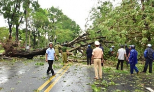 Bão số 5 khiến 6 người thiệt mạng