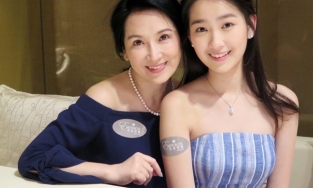 Những ái nữ toàn tài của các mỹ nhân làng điện ảnh Hồng Kong