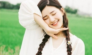 Nhan sắc thuần khiết của Triệu Lộ Tư - Nữ chính 'Yêu em từ dạ dày'