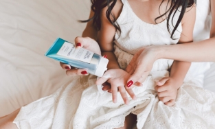 Sở hữu làn da mịn màng, phảng phất hương thơm bằng sữa dưỡng thể 