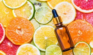 Không lo kích ứng làn da nhạy cảm bằng 5 loại serum phù hợp sau