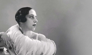 Elsa Schiaparelli: Người mang màu hồng vào thời trang đương đại
