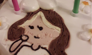 Tiệm bánh block khách vì bị yêu cầu xin lỗi khi làm sai đơn hàng