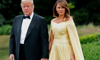 Vợ chồng Donald Trump đang tự cách ly chờ kết quả xét nghiệm Covid-19