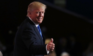 Tổng thống Donald Trump sẵn sàng trở lại làm việc