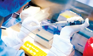 Anh thử nghiệm tiêm vaccine lao để phòng Covid-19