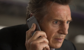 Apple ra quy định, người xấu trong phim không được dùng iPhone