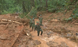 Sạt lở thủy điện Rào Trăng 3: Thăng quân hàm cho 2 chiến sĩ hy sinh