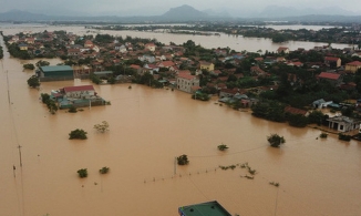 Đường dây nóng kết nối bà con vùng lũ với các đơn vị cứu hộ, cứu nạn