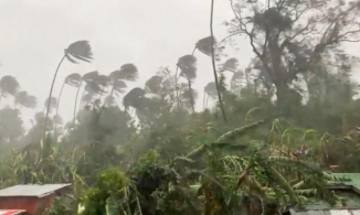 Bão Molave quét qua Philippines khiến hai người chết và 19 người mất tích