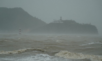 Bộ Quốc Phòng sẽ điều máy bay tìm kiếm 26 ngư dân mất tích