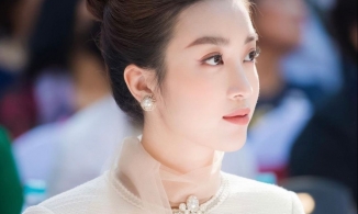 Hoa hậu Đỗ Mỹ Linh vui mừng đón con gái đầu lòng