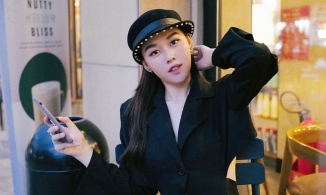 Diện trang phục màu trung tính trẻ trung, sang xịn mịn như Á hậu Tường San