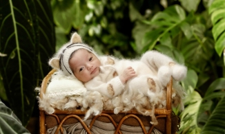 Bé Lisa nhà Khánh Thi - Phan Hiển được khen xinh như thiên thần