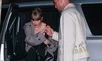 Taylor Swift nắm tay bạn trai mới ra phố