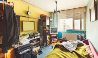 Phòng ngủ có 10 thứ này sẽ khiến bạn mất ngủ trầm trọng hơn cả uống cà phê