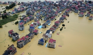 Đâu là lí do khiến châu Á điêu đứng vì lũ lụt?