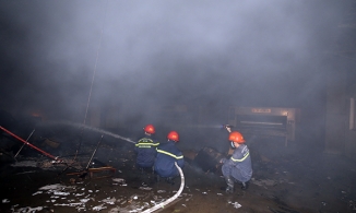 Cháy lớn tại Công ty bao bì Fushan, thiệt hại hàng chục tỷ