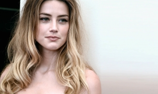 Amber Heard mất vai công chúa Mera vào tay 'mẹ rồng' Emilia Clarke?