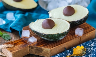 Cách làm kem bơ ngon như ở tiệm để cả nhà ăn dần khi mùa hè đang tới gần