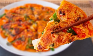 Cách làm bánh kim chi giòn ngon chuẩn vị Hàn