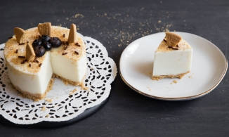 Không cần lò nướng bạn có thể làm bánh mousse sầu riêng mát lịm thơm lừng 