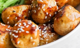 Cách làm thịt gà viên sốt cam để bữa tối ngon cơm