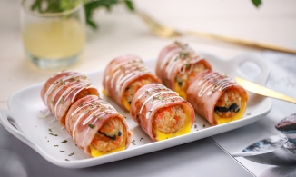 Cách làm cơm cuộn từ cơm nguội ngon đến mức làm bao nhiêu cũng hết veo