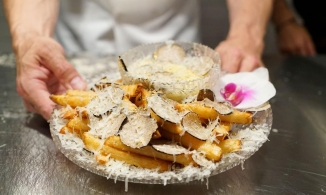 Có gì trong món khoai tây chiên đắt nhất thế giới có giá 4,5 triệu đồng?