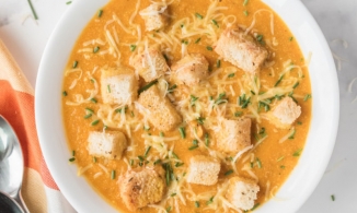 Cách nấu súp bí đỏ phô mai được lòng cả người lớn lẫn trẻ nhỏ