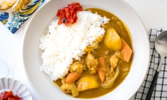 Cách làm cơm cà ri gà Nhật Bản đậm đà ngon miệng