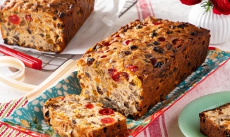 Cách làm bánh Fruitcake, món bánh Giáng sinh để càng lâu ăn càng ngon