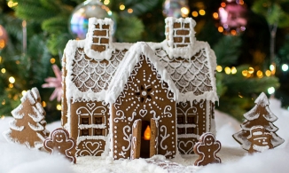 Cách làm ngôi nhà bánh gừng cho Giáng sinh lung linh