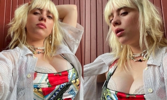 Billie Eilish khiến dân tình 'bỏng mắt' với loạt ảnh selfie vô cùng sexy