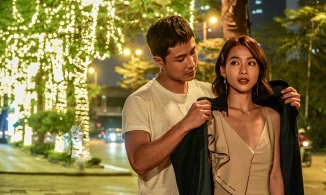 Thời trang Khả Ngân trong '11 tháng 5 ngày': Sang chảnh chẳng thua phim Hàn