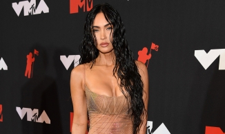 Megan Fox đẹp tựa nàng tiên cá trên thảm đỏ với chiếc váy xuyên thấu 'đốt mắt' người nhìn 