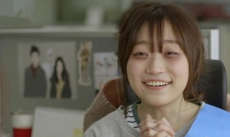 Cày phim xuyên Tết khiến mắt thâm như gấu trúc thì phải làm sao?