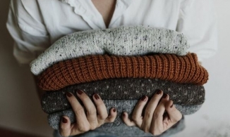 Biết rõ 8 mẹo này, áo len mặc cả chục năm vẫn như mới