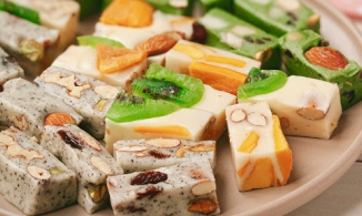 Cách làm kẹo Nougat đơn giản đến không tưởng để tiếp khách ngày Tết