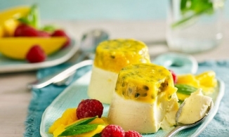 Cách làm panna cotta chanh dây mịn mướt cho ngày hè ngay tại nhà
