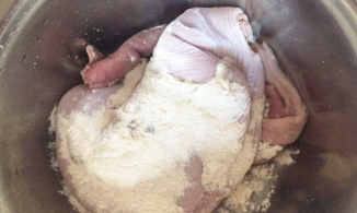 Cách làm sạch dạ dày heo nhanh bằng những nguyên liệu dễ kiếm trong nhà bếp