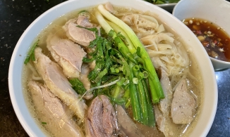 Cách nấu bún ngan ngon tại nhà để chị em chiêu đãi cả gia đình