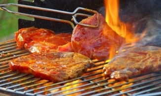 Bỏ túi 2 cách ướp thịt nướng chuẩn vị chẳng kém gì ngoài hàng 