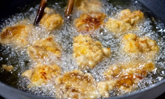 Bỏ túi 5 mẹo chiên rán món chiên luôn được giòn rụm và vàng ươm