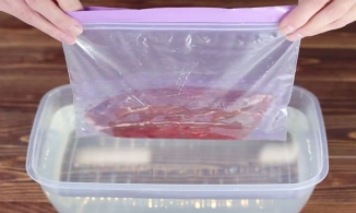 2 mẹo hút chân không thực phẩm hiệu quả mà không cần có đến máy hút chân không