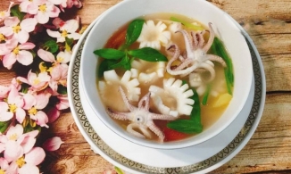 Cách nấu canh mực nấu dứa chua cay nịnh miệng, đưa cơm, rất hợp ngày lạnh