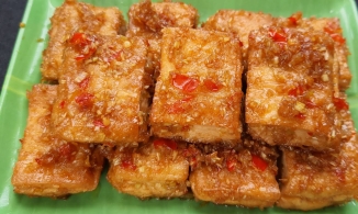 Cách làm đậu hũ kho sả ớt, dù ăn mặn hay ăn chay cũng đều đưa cơm vô cùng   